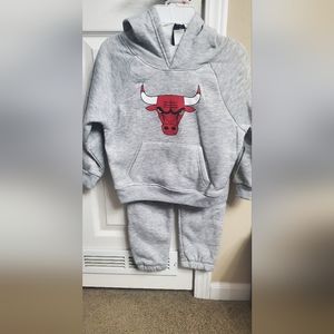 Boys Chicago bulls hoodie outfit